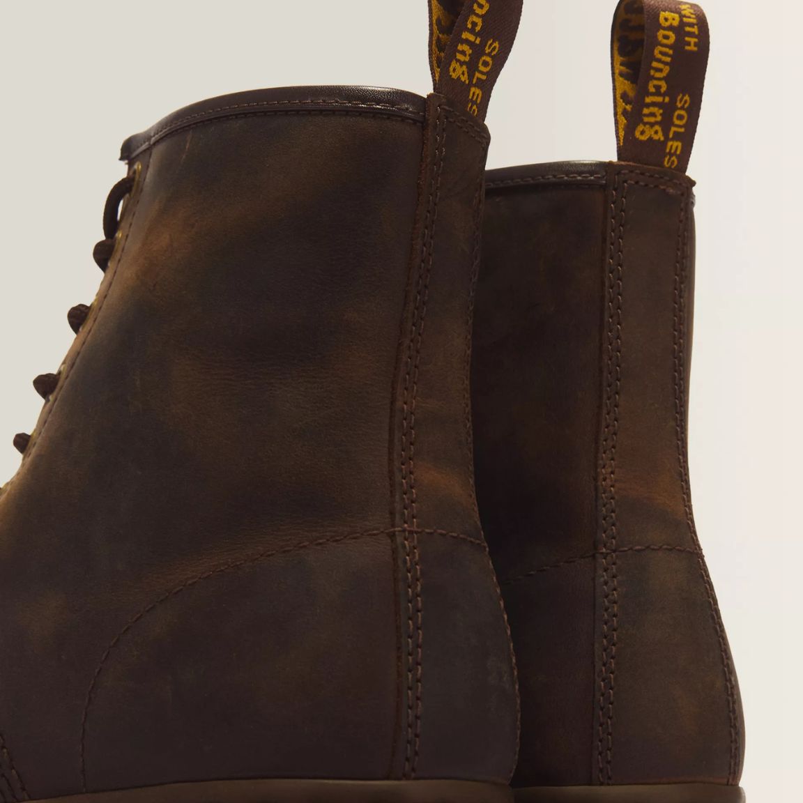 DrMartens146011822203-DarkBrownCrazyHorse__3