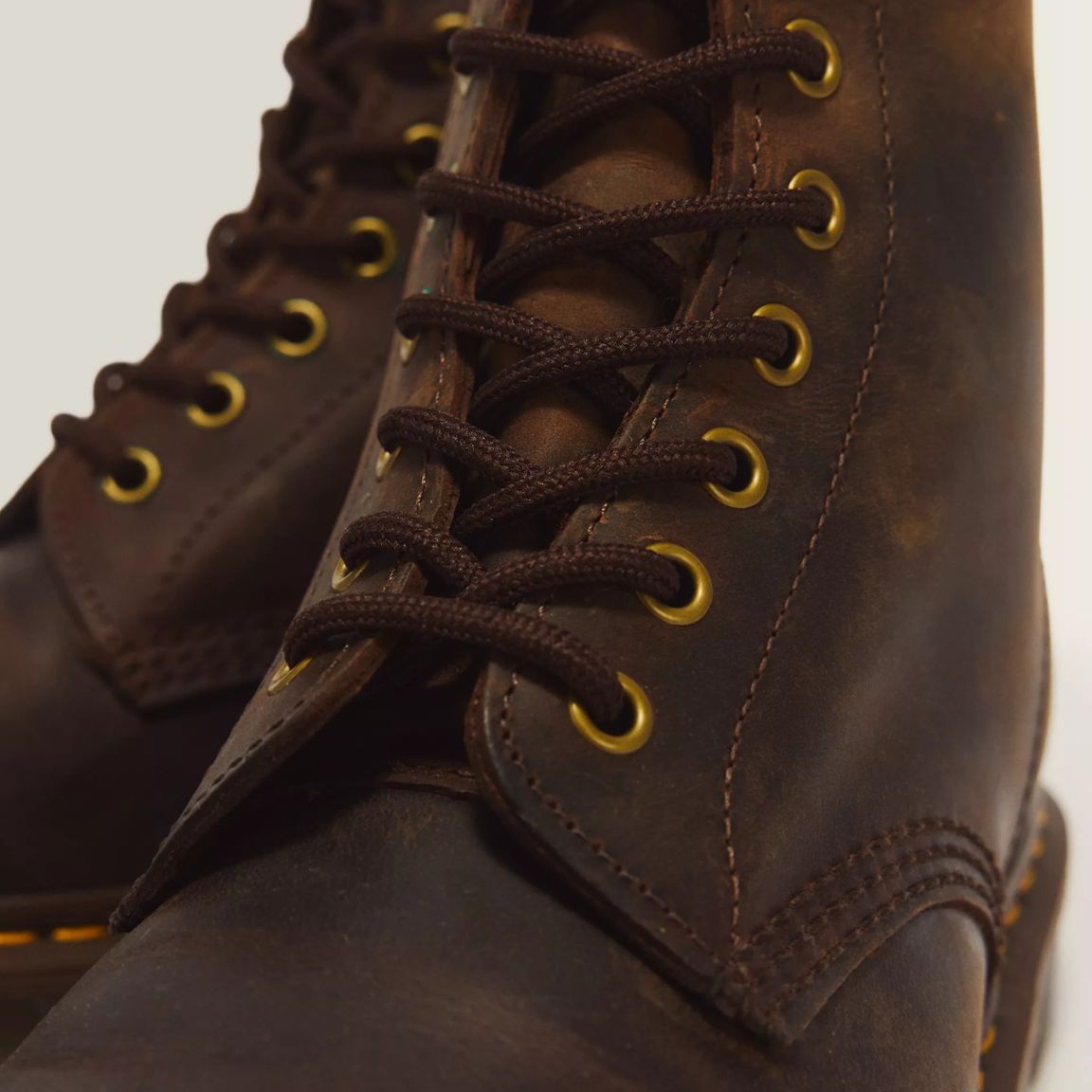 DrMartens146011822203-DarkBrownCrazyHorse__4