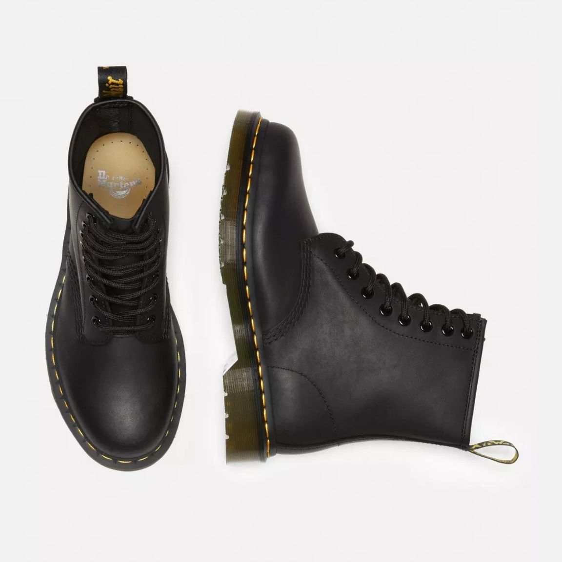 DrMartens1460Greasy11822003-Black__3
