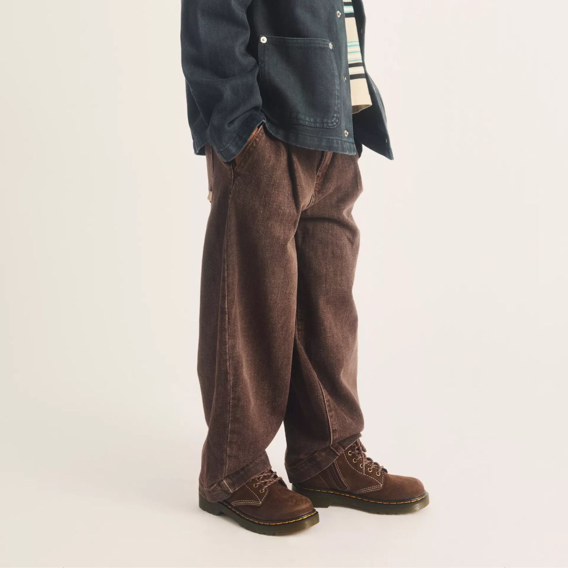 DrMartens1460Jr42167200_42168200-DarkBrownPascal__2