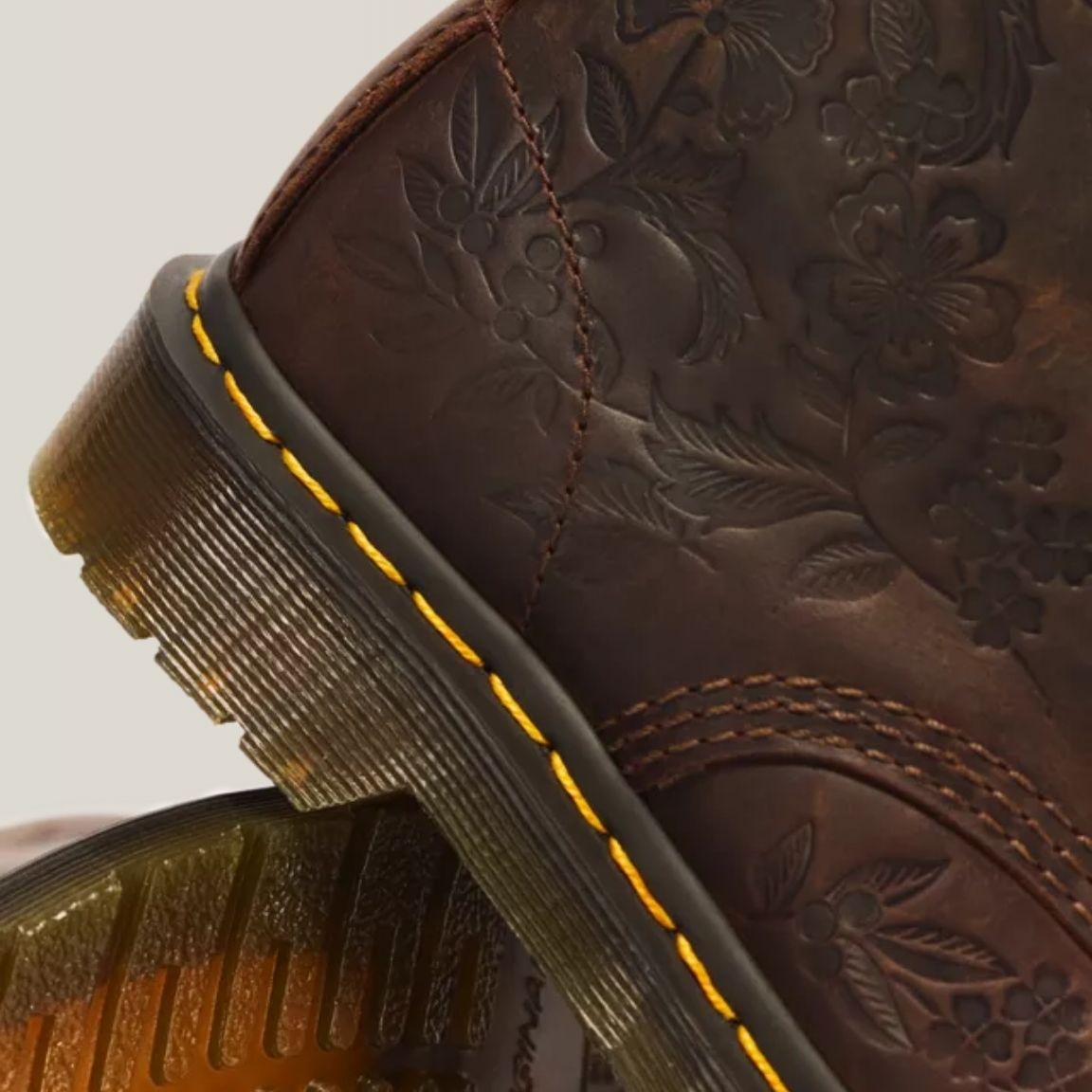 DrMartens1460PascalEmbossFloral43276200-DarkBrownCrazyHorse__5