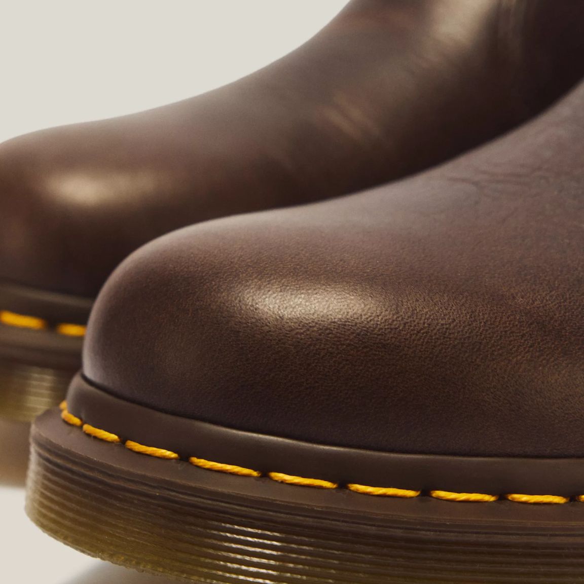 DrMartens297631989200-DarkBrownAmbassador__4