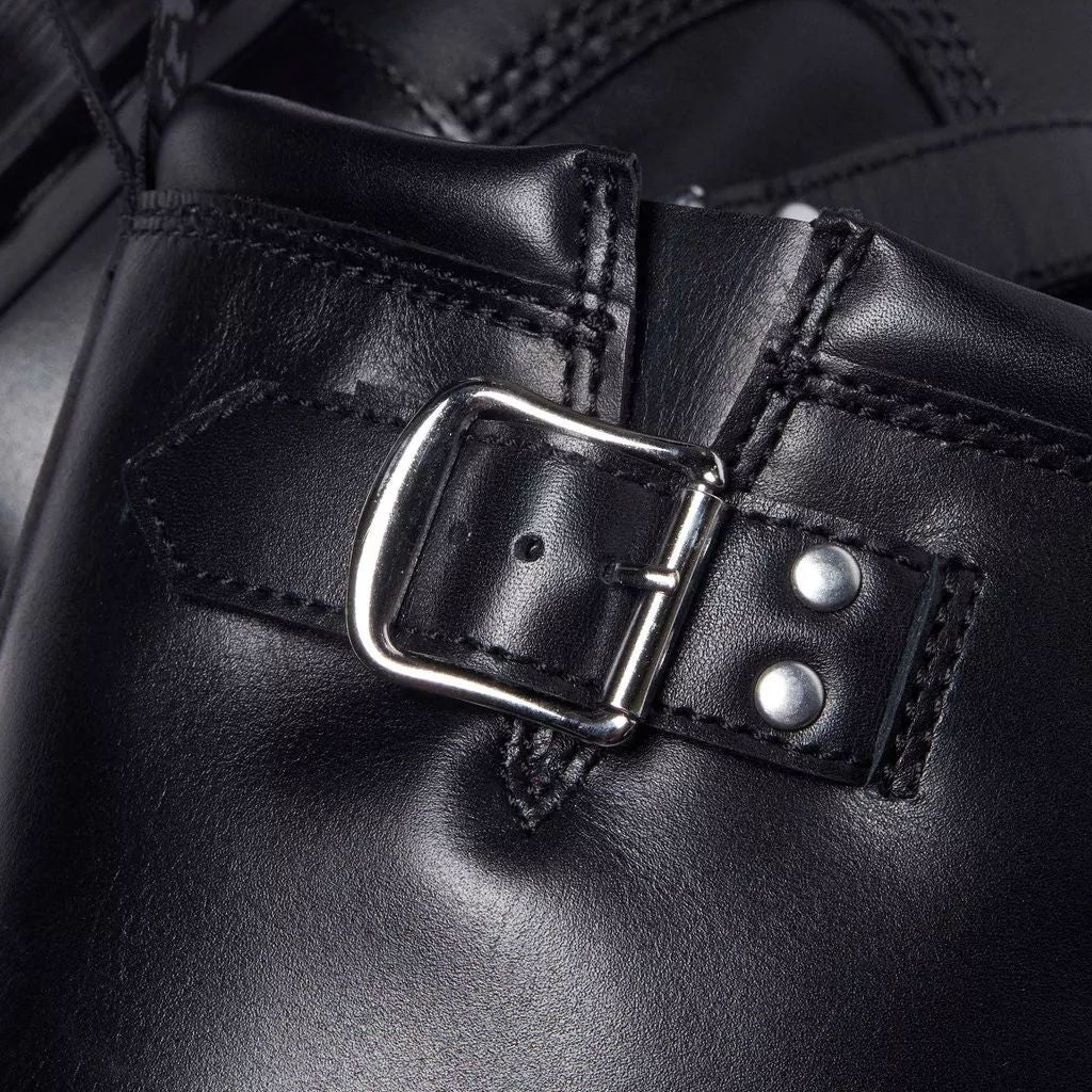 Dr. Martens Anistone HI Wanama -  Black