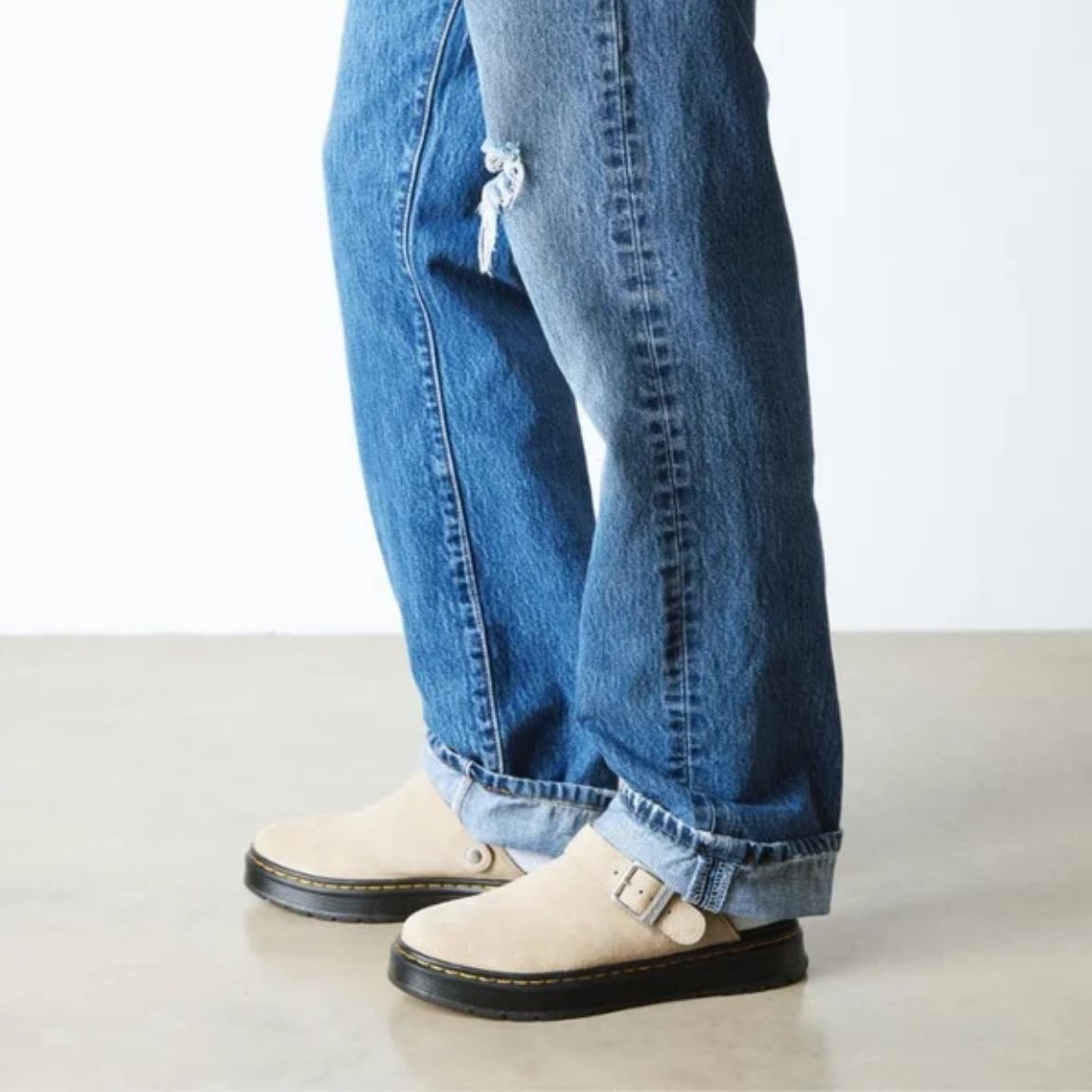 DrMartensBrooklineMule-BronxSuede40666200-LightTan__2