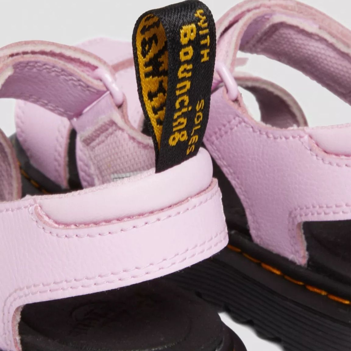 DrMartensKlaireJr31436332_30697697-PalePink__5
