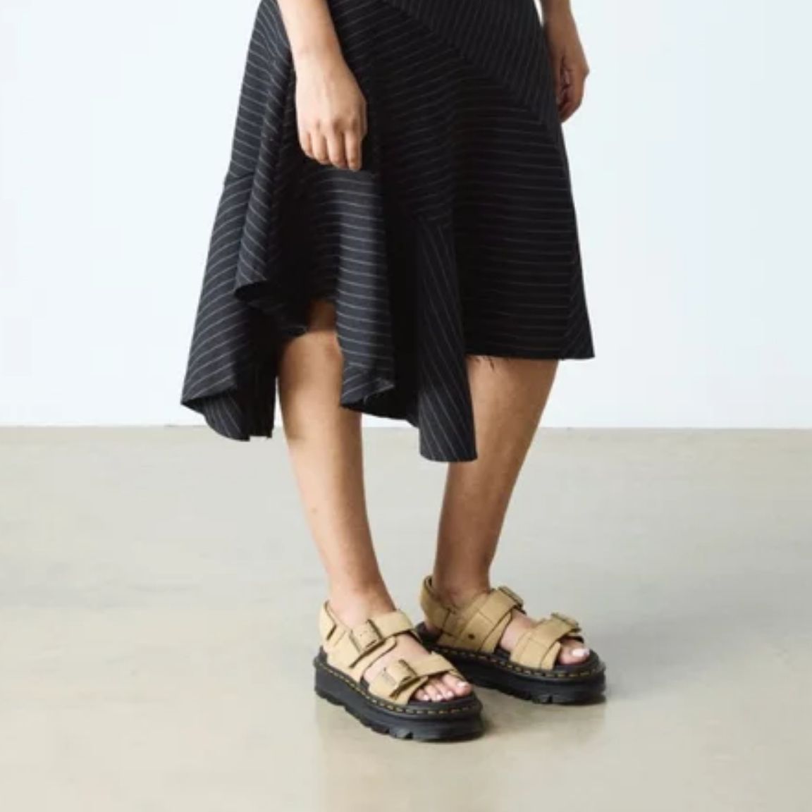 DrMartensZebZagSandal-EHSuede42689200-SavannahTan__2