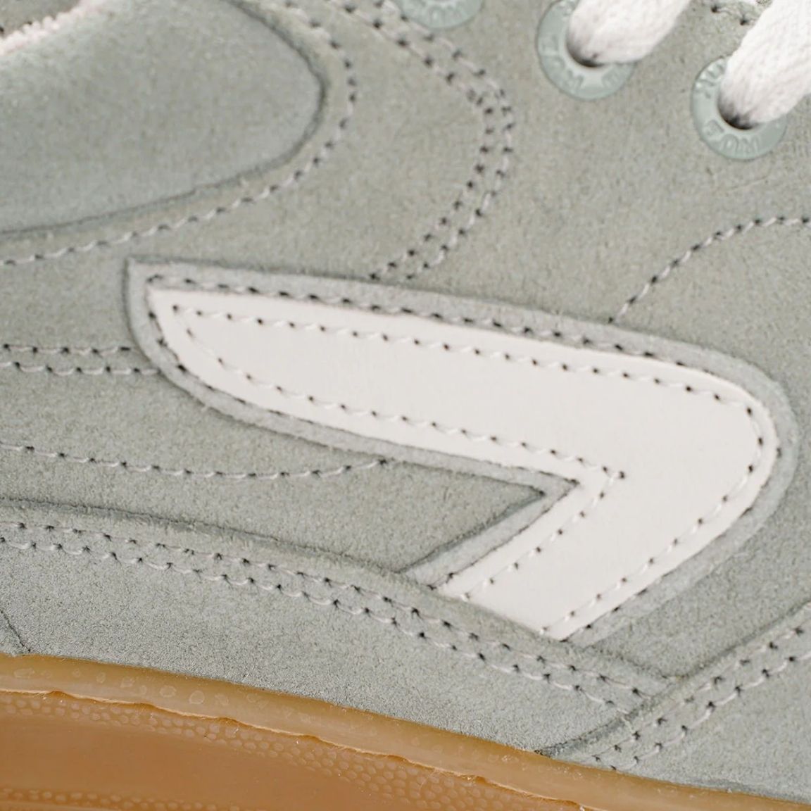 HUBVancouverMM8501S47-Cucumber_OffWhite_Gum__5