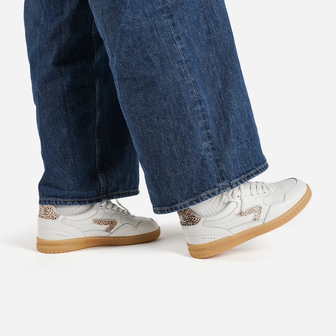 HUBVancouverWW8401L71-L10-C68-OffWhite_Cheetah_Gum__2