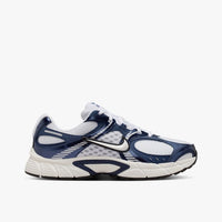 White / midnight blue