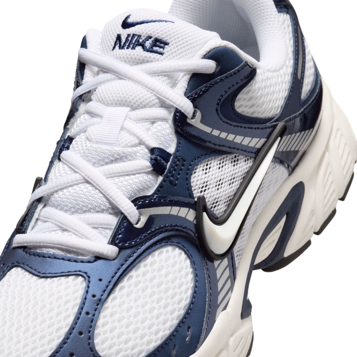 NikeV5RNRMHJ5228-109-White_MidnightBlue__5