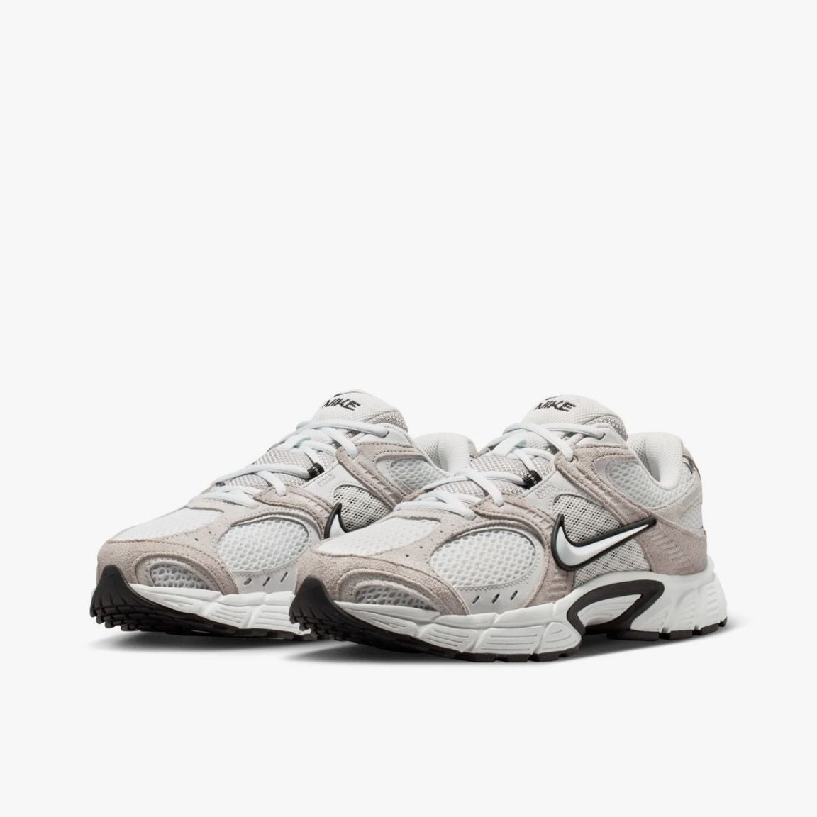 NikeV5RNRSuede2IQ0702-103-OffWhite_OffWhite__3