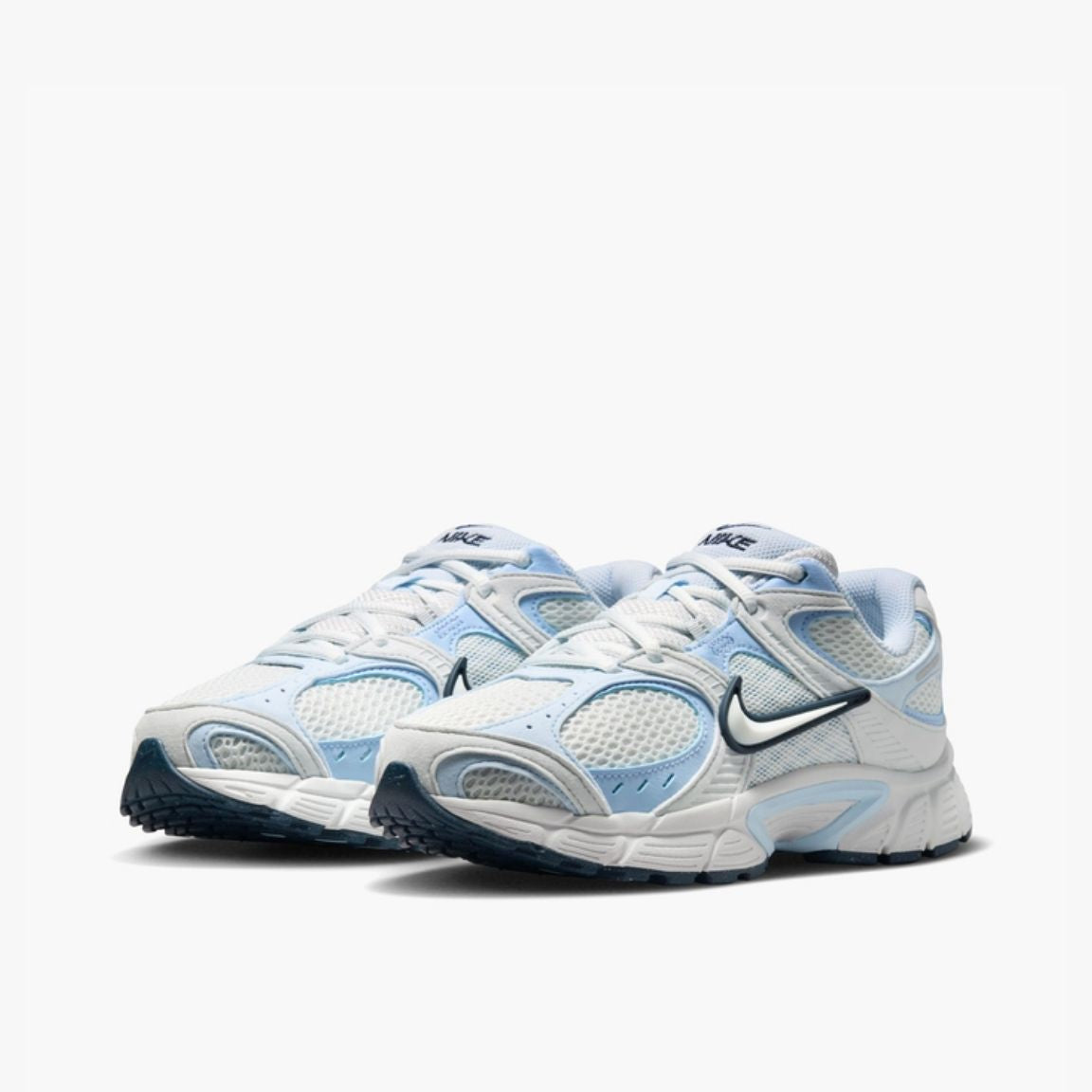 NikeV5RNRWII6294-104-OffWhite_OffWhite__3