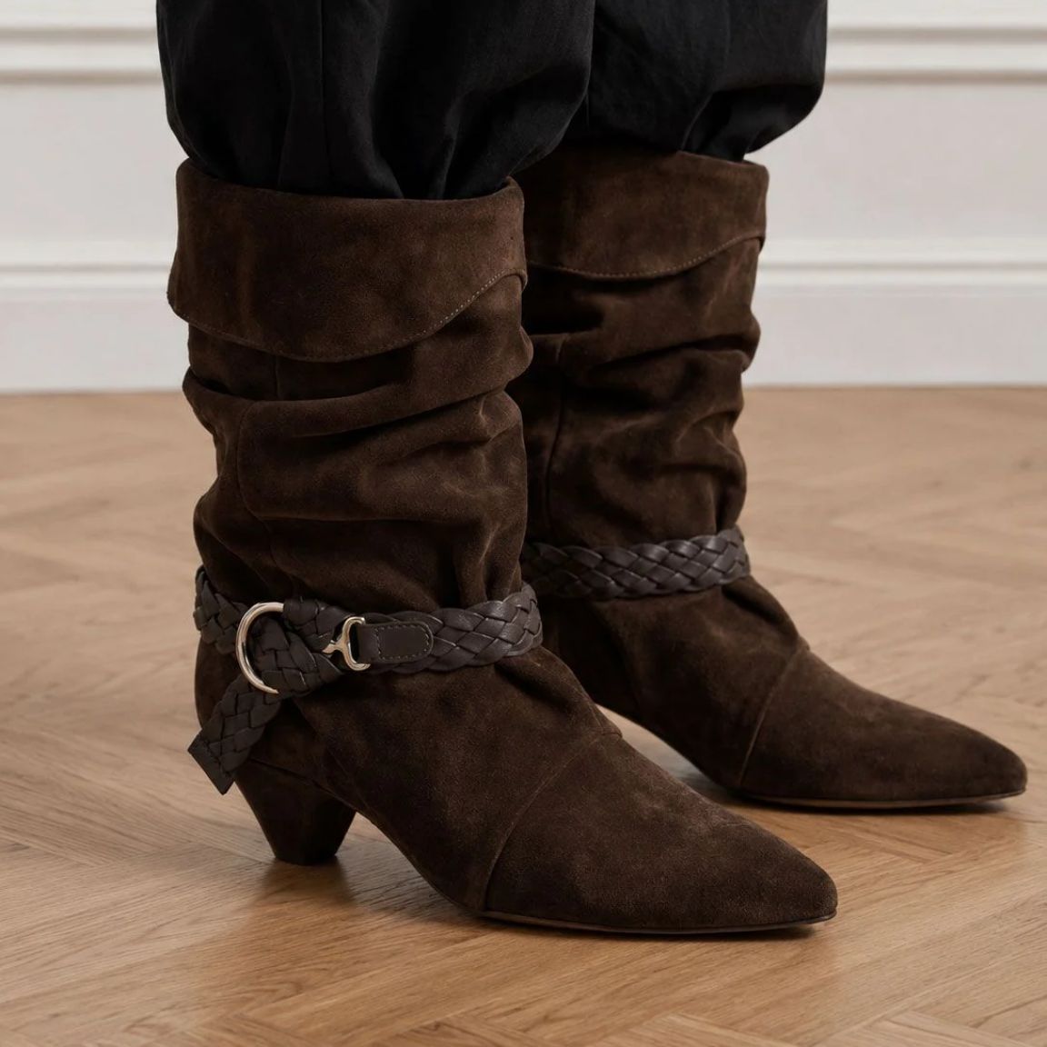 NubikkSallyLynn21102300-28S-DKBrownSuede__2