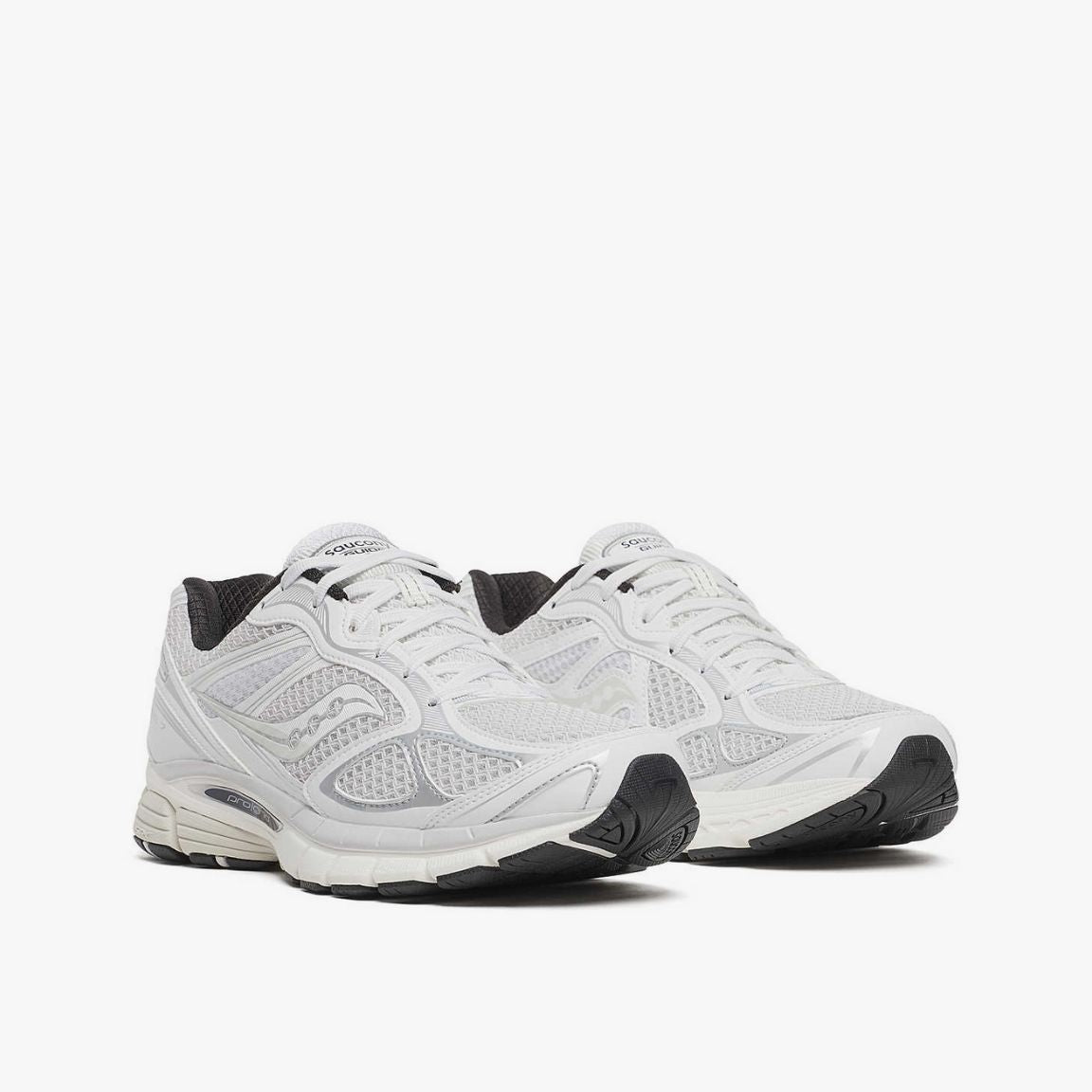 SauconyProgridGuide7-White_Black__4