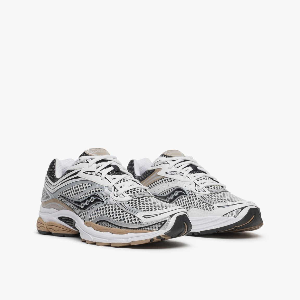 SauconyProgridOmni9S101245-1097-White_Saddle__2