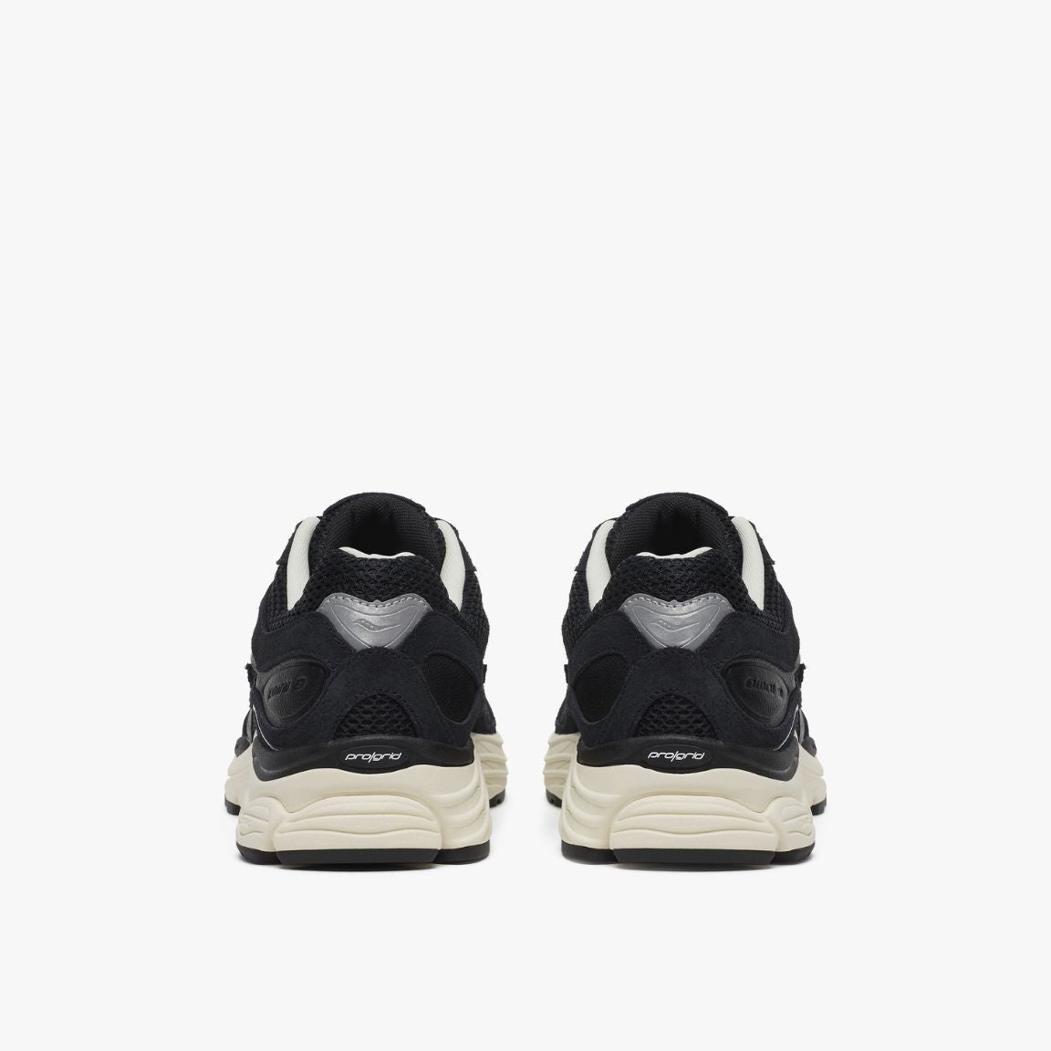 SauconyProgridOmni9S70740-16-Black_Cream__4