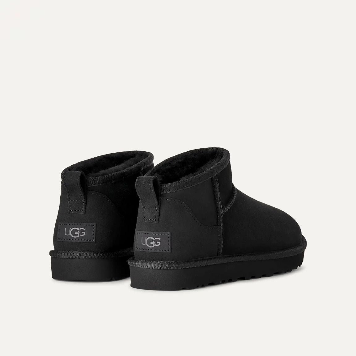 UGGClassicUltraMiniW1116109-BLK-Black__5