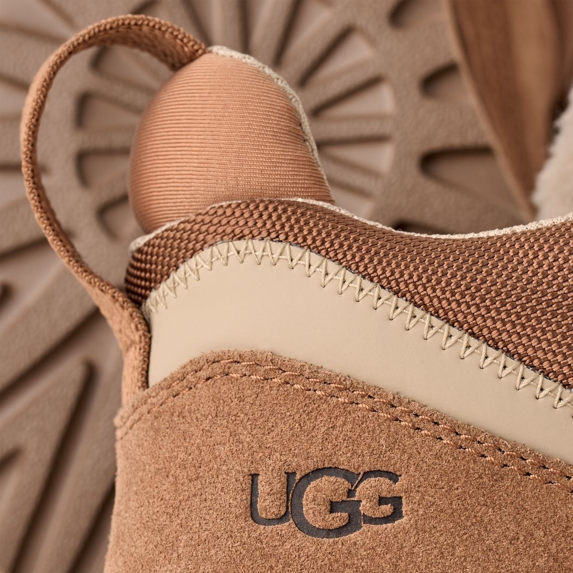 UGGLowmelM1170750-CHE-Chestnut__2