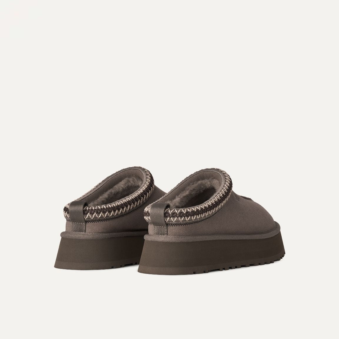 UGGTazzIIW1174471-DMJ-DriedOregano_MajorBrown__5